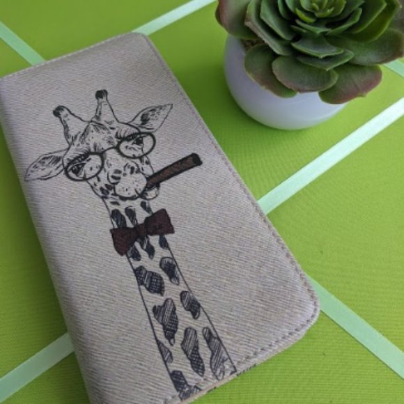 HonP-Z Giraffe with Bowtie Zip-Around Wallet [NWT] - Picture 3 of 7
